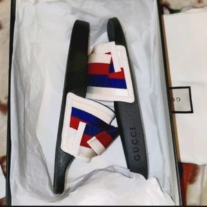 Gucci Pursuit Satin slides with Bow